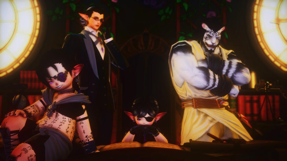 Cafefe&#39;s Entourage